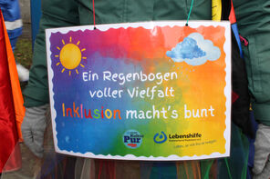 Schild Regenbogen